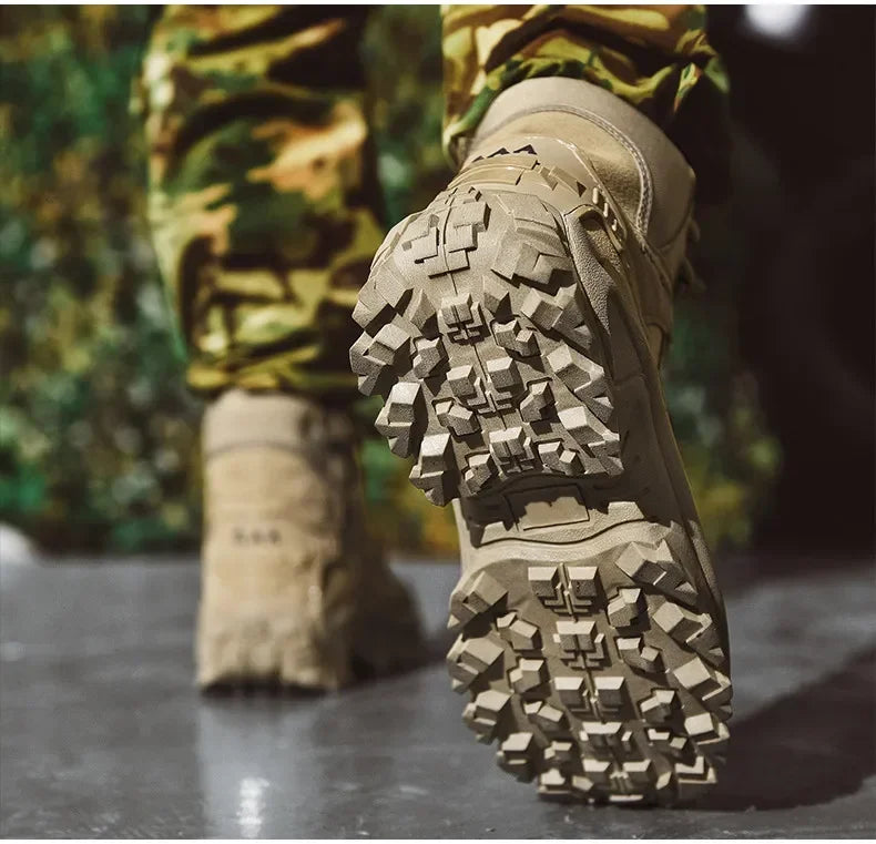 Men's High-top Desert Waterproof Tactical Boots