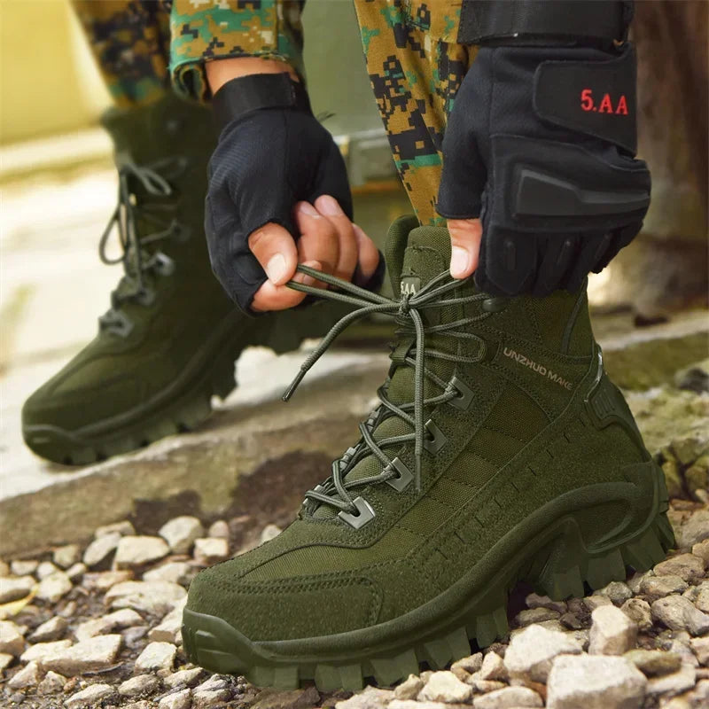 Men's High-top Desert Waterproof Tactical Boots