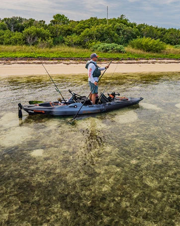 Old Town Sportsman 106 Powered by Minn Kota Solo Sit-on-Top Fishing Motorized Kayak,