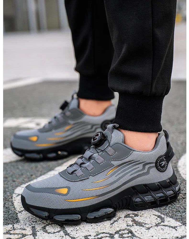 Soft sole comfortable anti-smash anti-puncture safety shoe